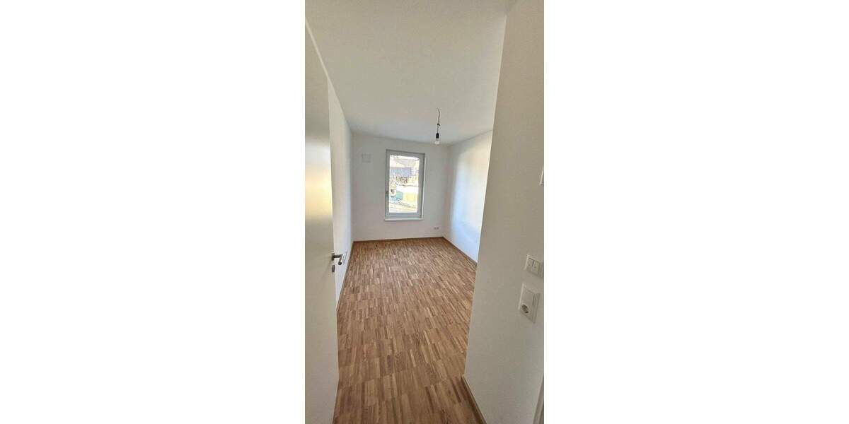 Etagenwohnung Markt Schwaben - 2 Zimmer, 71 m&sup2;, 1.350&euro; | Angebot:25744630