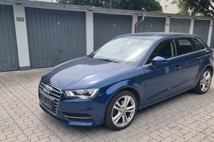 Audi A3 114.000 km 8.999 &euro; München 80939
