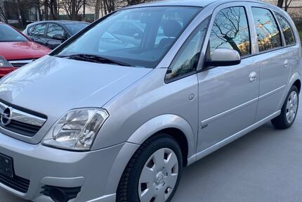 Opel Meriva 57.000 km 3.600 &euro; München 80809