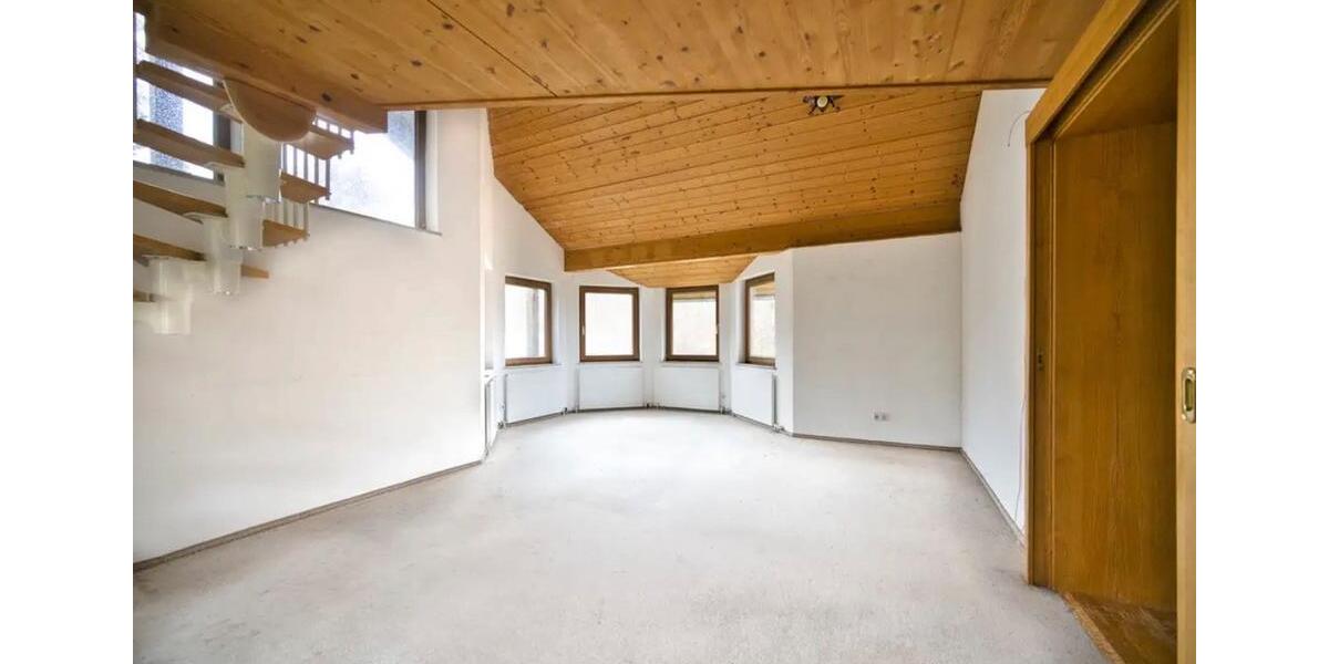 Doppelhaushälfte Starnberg - 7 Zimmer, 200 m&sup2;, 3.299&euro; | Angebot:25675542