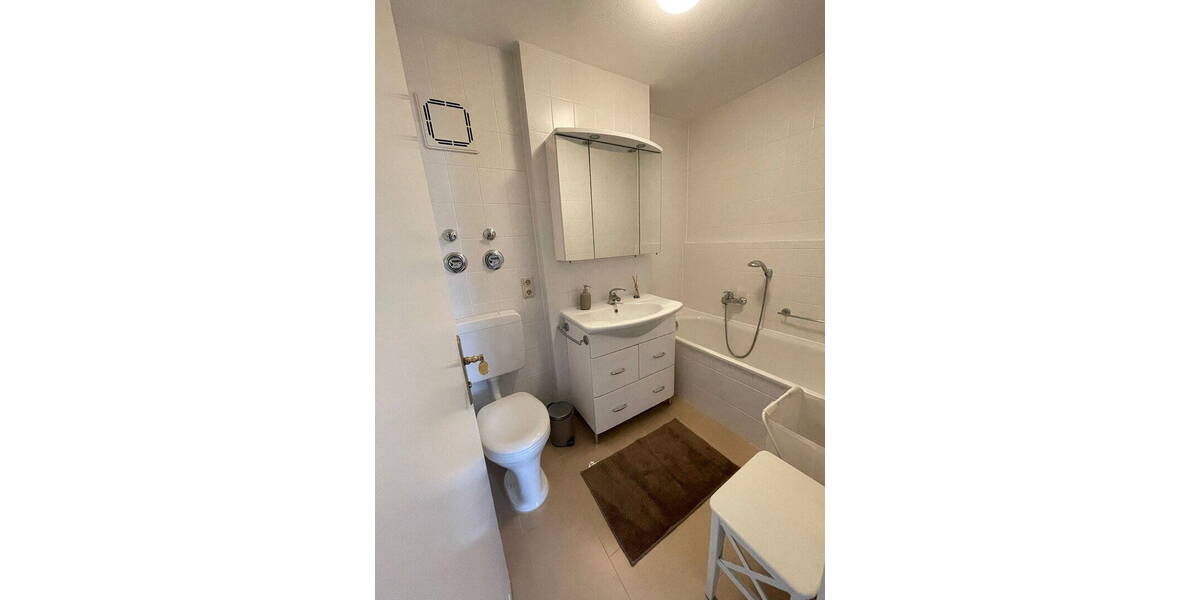 Etagenwohnung München Pasing-Obermenzing - 3 Zimmer, 75 m&sup2;, 1.880&euro; | Angebot:26794379