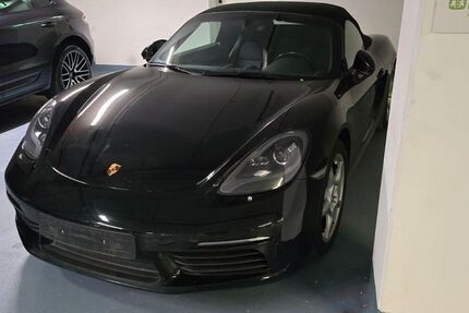Porsche Boxster 56.900 km 47.999 &euro; München 80689