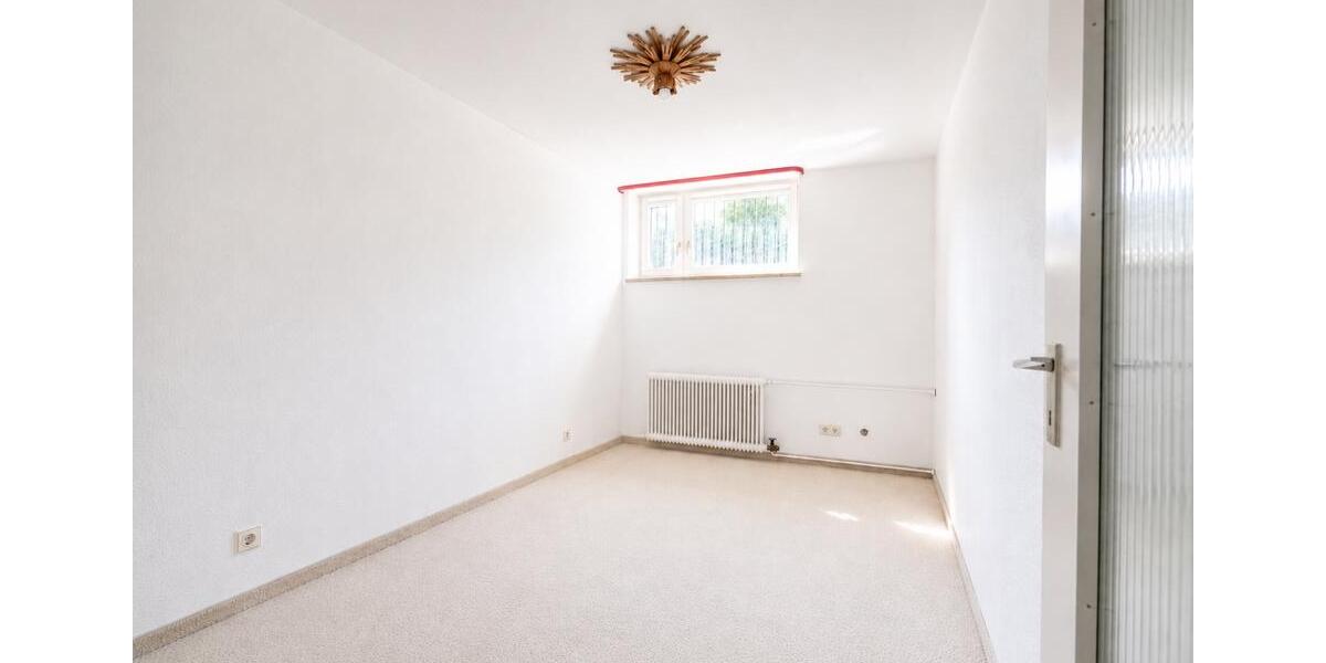 Bungalow München Ramersdorf-Perlach - 5 Zimmer, 144 m&sup2;, 1.045.000&euro; | Angebot:26878758