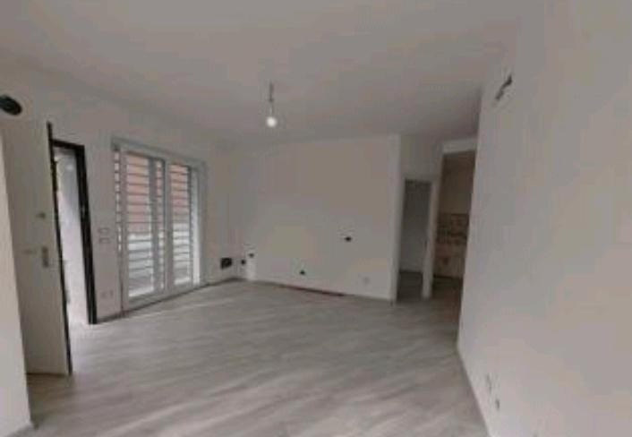 Etagenwohnung München Sendling-Westpark - 4 Zimmer, 140 m&sup2;, 450.000&euro; | Angebot:25876496