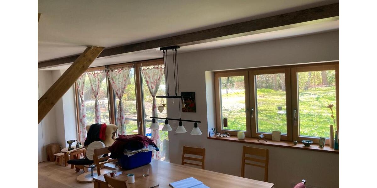 Erdgeschoßwohnung Erdweg - 4 Zimmer, 94 m&sup2;, 1.300&euro; | Angebot:26322539