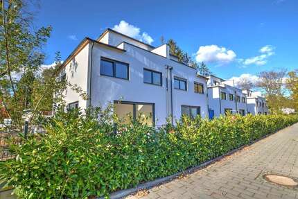 Haus Ottobrunn - 5 Zimmer, 170 m&sup2;, 3.350&euro; | Angebot:27705717