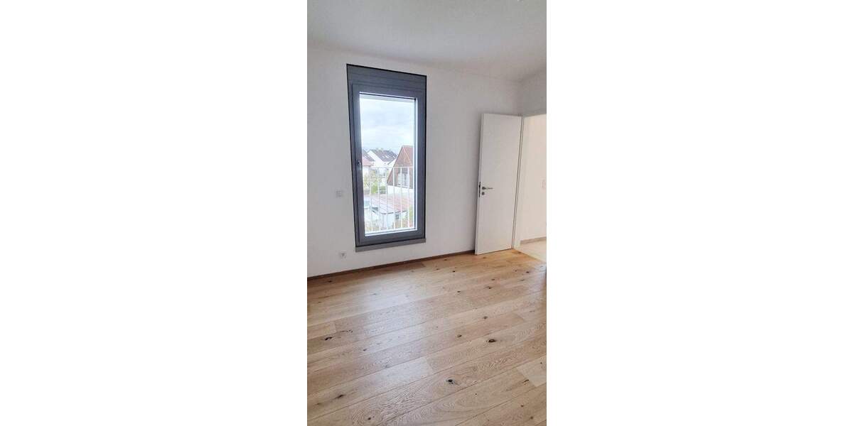 Etagenwohnung München Trudering-Riem - 3 Zimmer, 113 m&sup2;, 2.995&euro; | Angebot:25266063