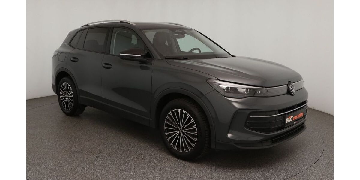 VW Tiguan 17.181 km 29.770 &euro; Garching 85748