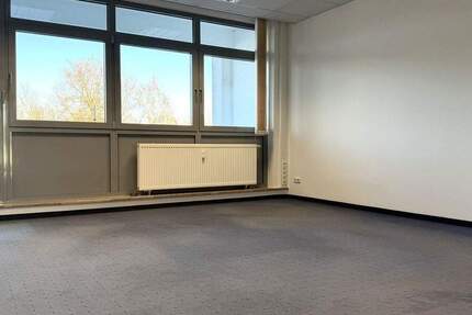 Gewerbeobjekt Krailling - 3 Zimmer, 93 m&sup2;, 1.025&euro; | Angebot:25799007