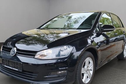 VW Golf 95.300 km 7.490 &euro; München 80992