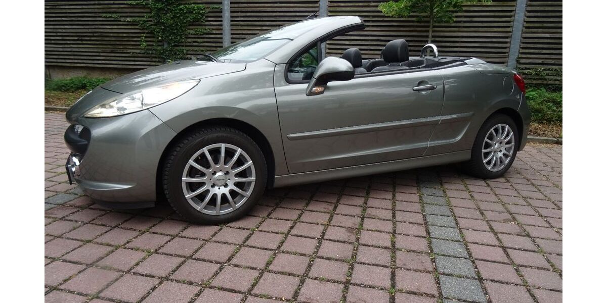 Peugeot 207 81.400 km 4.950 &euro; München 81249