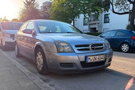 Opel Vectra 268.000 km 1.290 &euro; München 81375