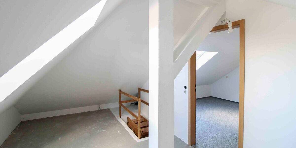 Einfamilienhaus München Aubing-Lochhausen-Langwied - 7 Zimmer, 181 m&sup2;, 1.090.000&euro; | Angebot:25970288