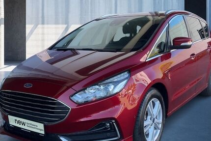 Ford S-Max 49.257 km 19.990 &euro; München 81827