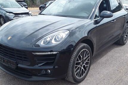 Porsche Macan 136.000 km 31.890 &euro; Gröbenzell 82194