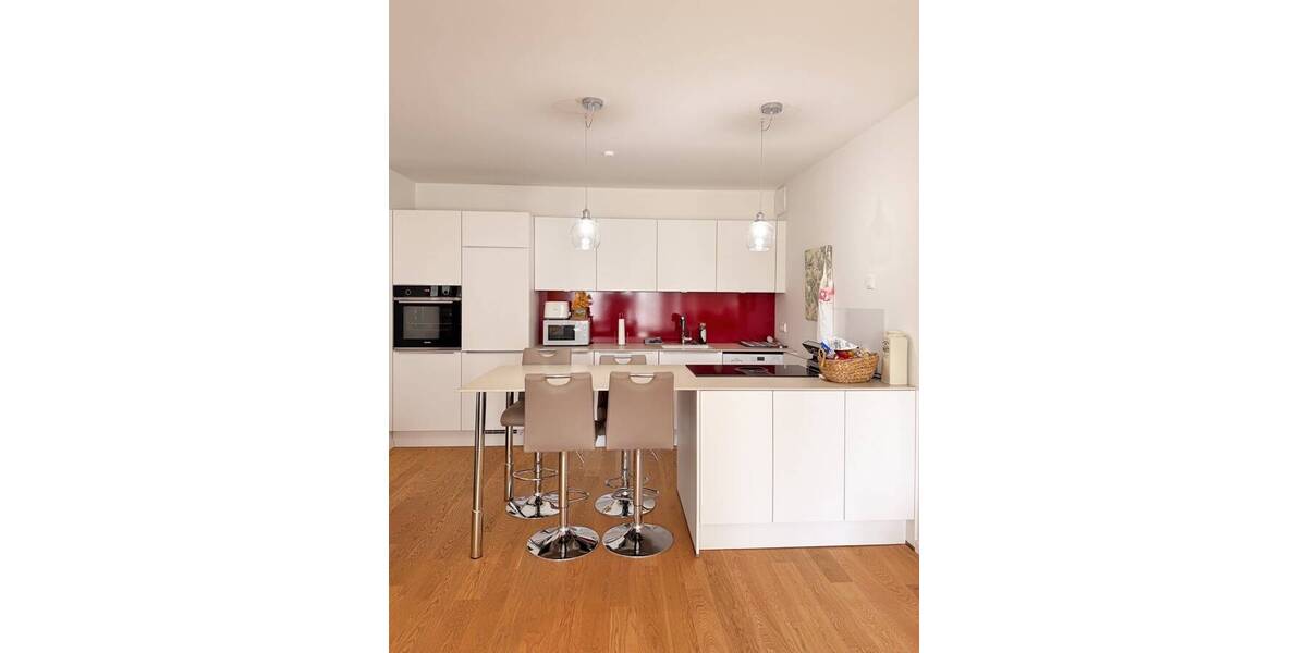 Etagenwohnung München Bogenhausen - 3 Zimmer, 81 m&sup2;, 3.040&euro; | Angebot:26420190