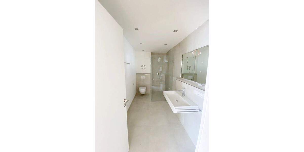 Modernes Wohnen! 2-Zimmer-Wohnung mit Balkon in modernem Mehrfamilienhaus 2 zimmer