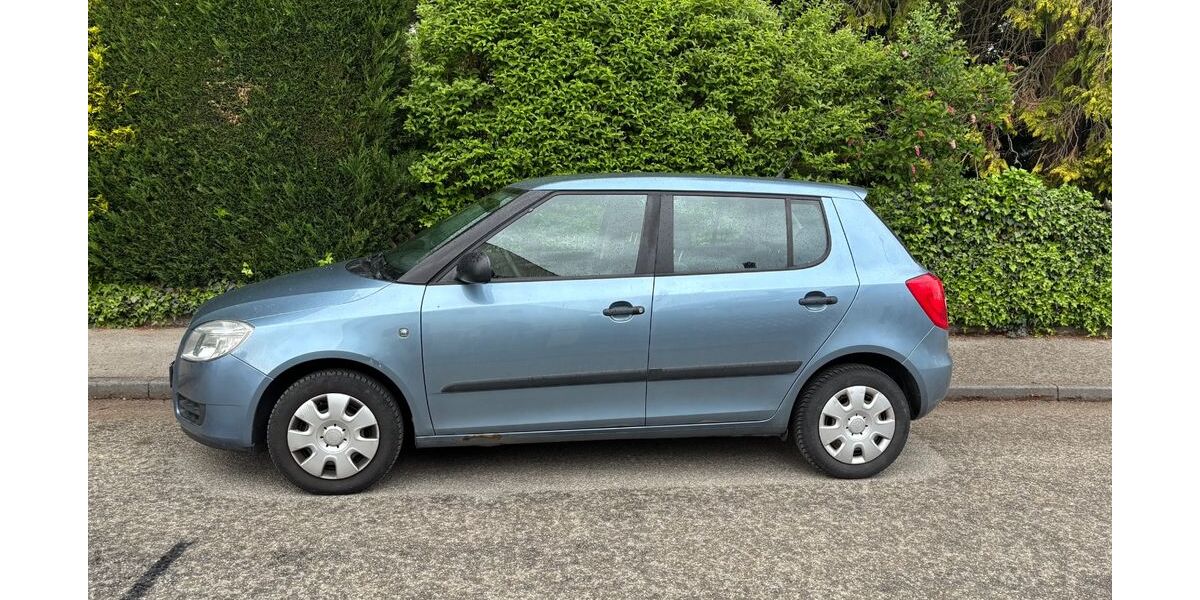 Skoda Fabia 107.000 km 2.000 &euro; Fürstenfeldbruck 82256