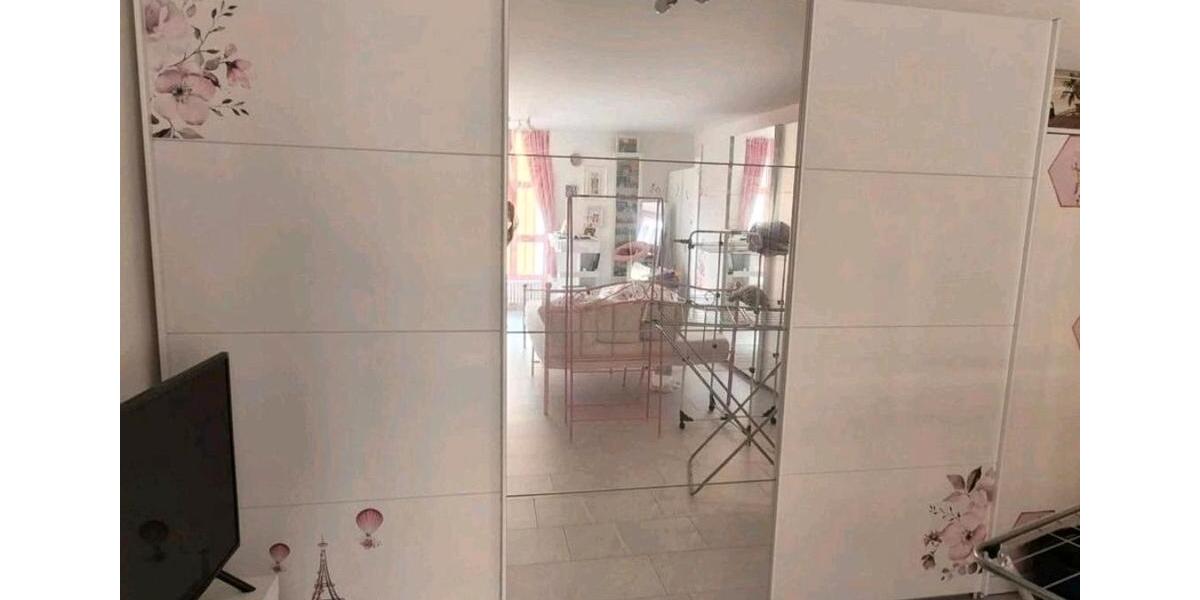 Etagenwohnung München Neuhausen-Nymphenburg - 2 Zimmer, 90 m&sup2;, 2.000&euro; | Angebot:26015847