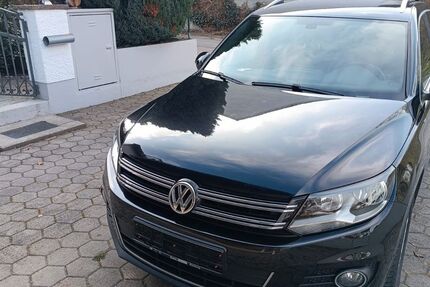 VW Tiguan 67.153 km 11.650 &euro; Erdweg 85253