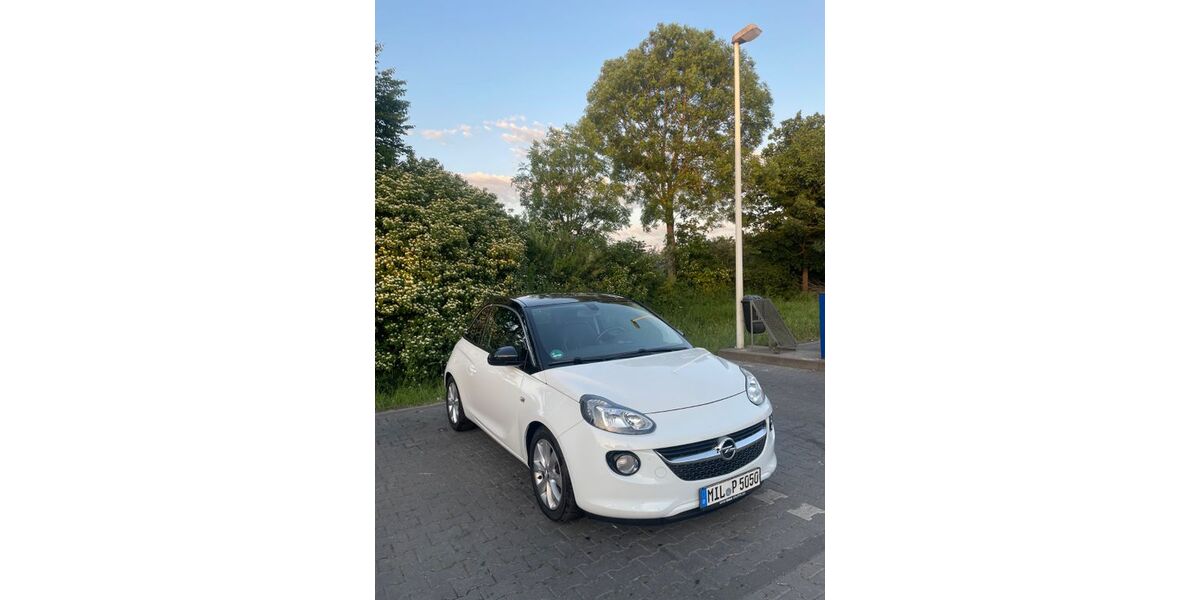 Opel Adam 102.000 km 7.490 &euro; Puchheim 82178