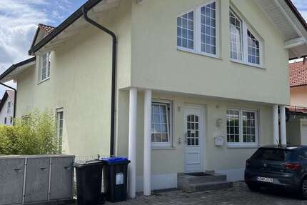 Haus Eichenried Eichenried - 6.5 Zimmer, 238 m&sup2;, 2.980&euro; | Angebot:27322260