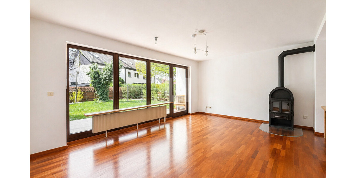 WINDISCH - Gepflegtes REH mit Einliegerwhg. in familienfreundlicher Lage von Gröbenzell - bezugsfrei - Reihenendhaus Gröbenzell | Angebot:26297196