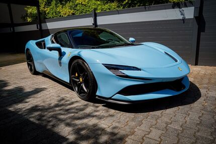 Ferrari SF90 4.300 km 535.500 € München 81737