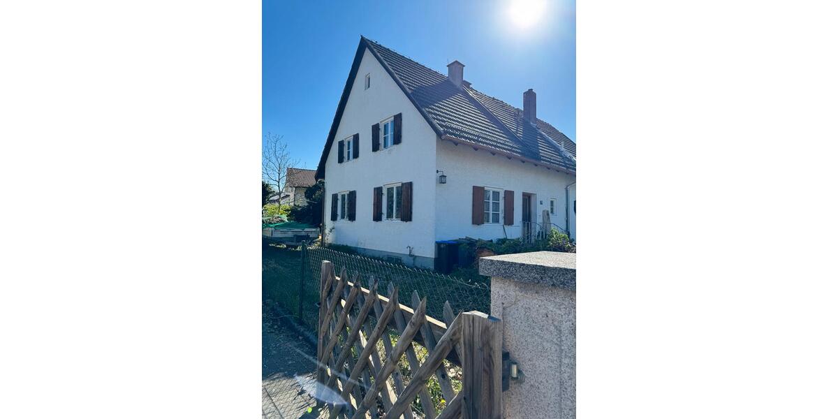Doppelhaushälfte Feldafing - 4 Zimmer, 100 m&sup2;, 679.000&euro; | Angebot:26395337