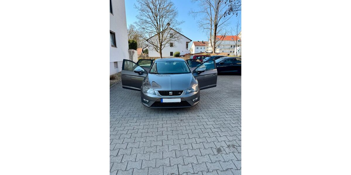 Seat Leon 240.000 km 5.200 &euro; München 81245