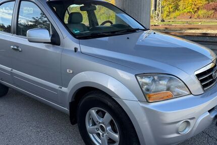 Kia Sorento 214.716 km 2.999 &euro; München 80997