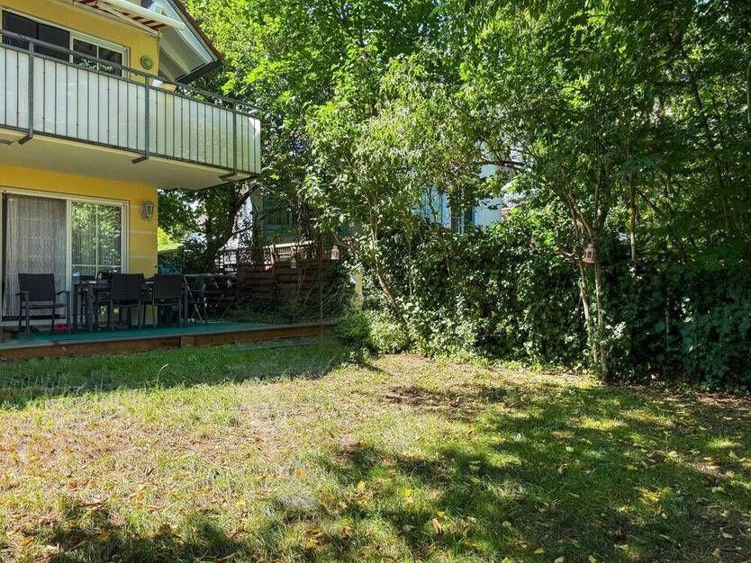 *** schöne 4-Zimmer-GartenWohnung in ruhiger und idyllischer Lage in Aubing mit Stellplatz ***