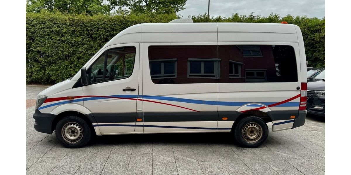Mercedes-Benz Sprinter 374.000 km 11.980 &euro; München 81827
