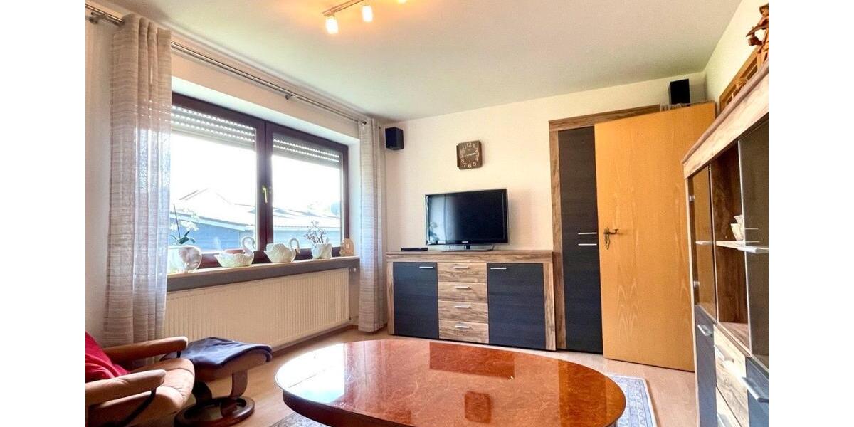 *PROVISIONSFREI*Repräsentatives Anwesen- EFH+Nebengebäude+ Pool 10 zimmer