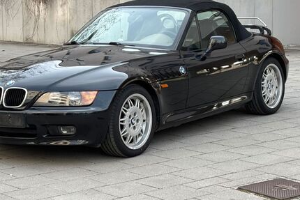 BMW Z3 220.000 km 5.990 &euro; München 81677