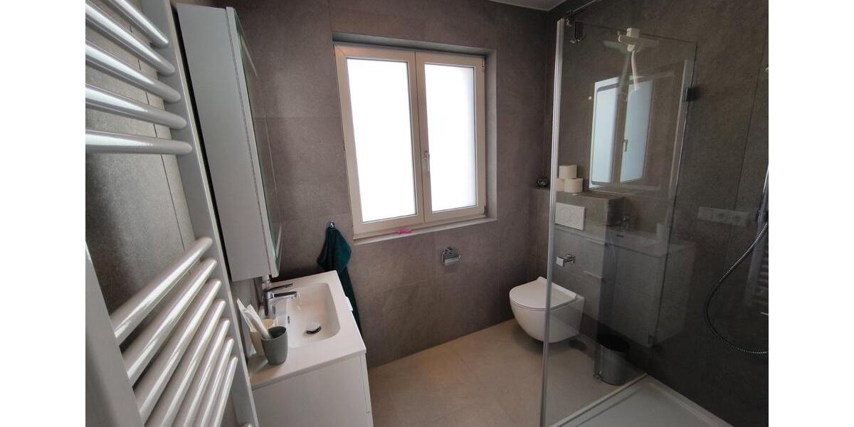 Erdgeschoßwohnung München Pasing-Obermenzing - 1 Zimmer, 39 m&sup2;, 1.300&euro; | Angebot:25405451