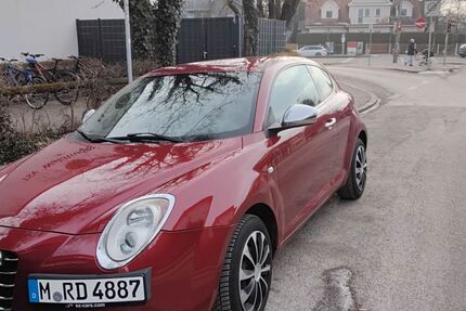 Alfa Romeo MiTo 192.000 km 2.300 &euro; München 81827