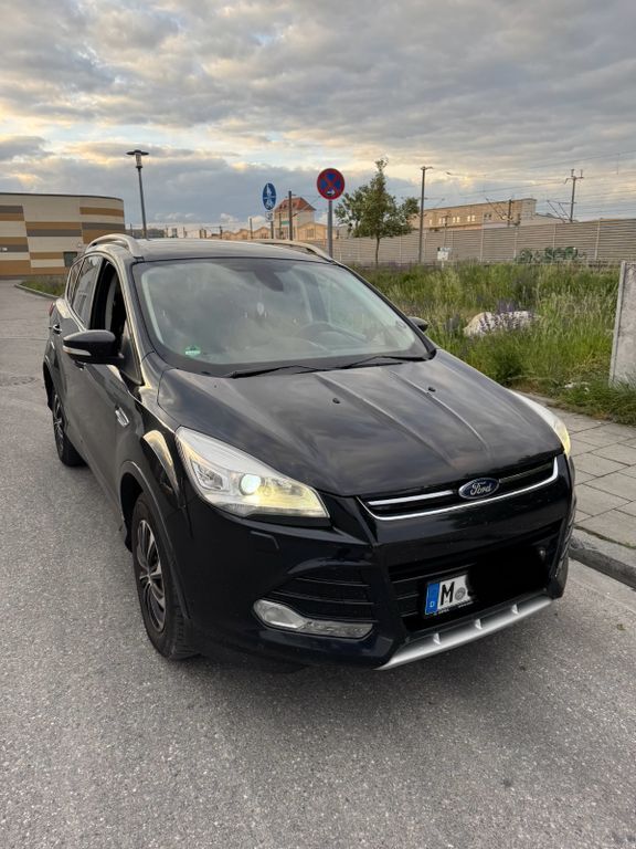 Ford Kuga 214.000 km 6.990 € münchen 80999