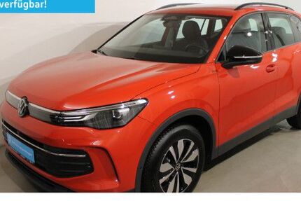 VW Tiguan 10.650 km 33.690 € Olching 82140