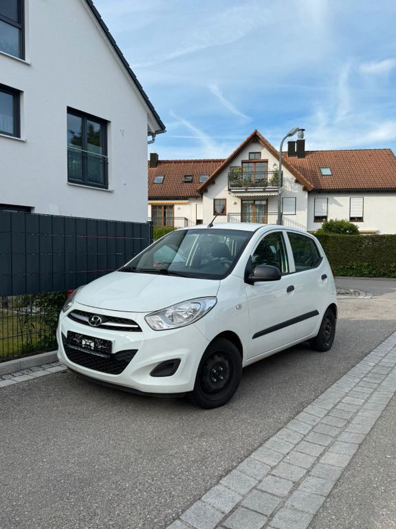 i10