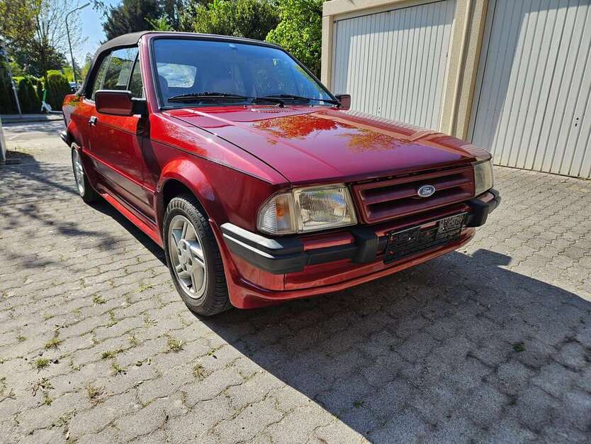 Ford Escort 79.900 km 7.999 € München 81247