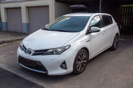 Toyota Auris 262.080 km 6.600 &euro; München 80995