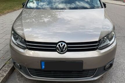 VW Touran 338.240 km 3.600 &euro; München 80939
