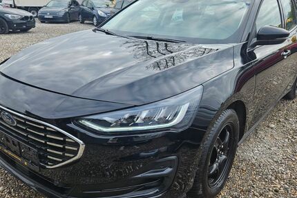 Ford Focus 5.200 km 18.500 € München 80997