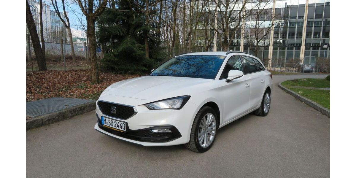Seat Leon 42.800 km 21.800 &euro; München 80339