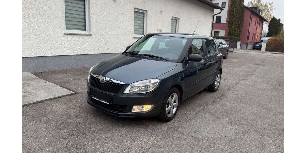 Skoda Fabia 103.901 km 7.950 &euro; München 80999