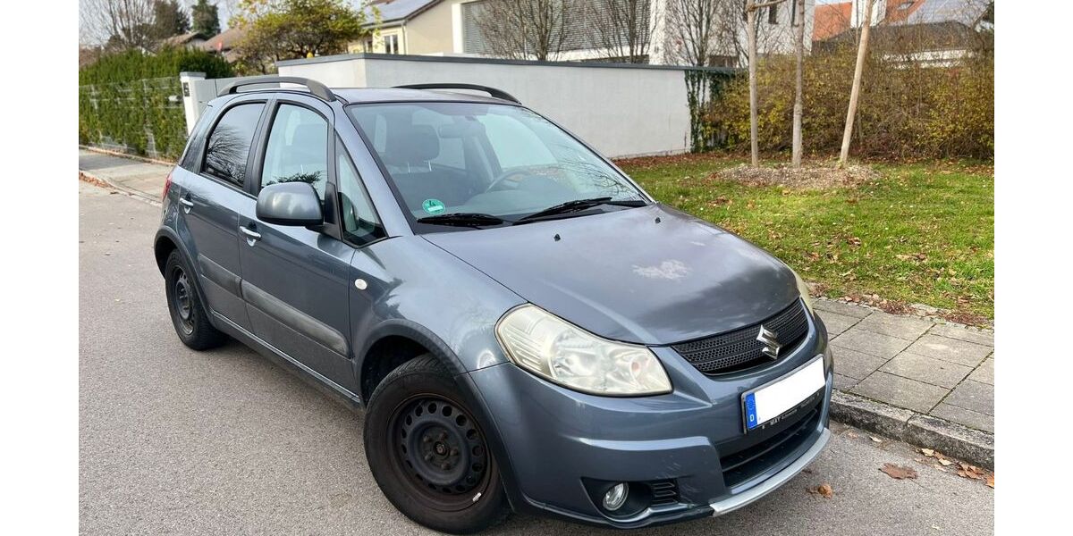 Suzuki SX4 112.000 km 3.850 &euro; München 81737