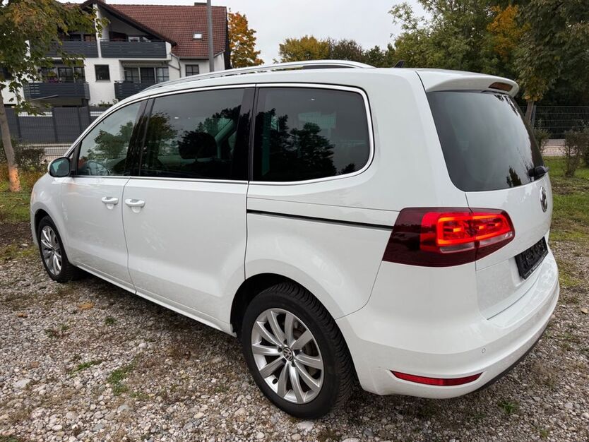 VW Sharan 197.144 km 13.990 € Emmering 82275