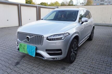 Volvo XC90 129.500 km 29.999 &euro; München 80995