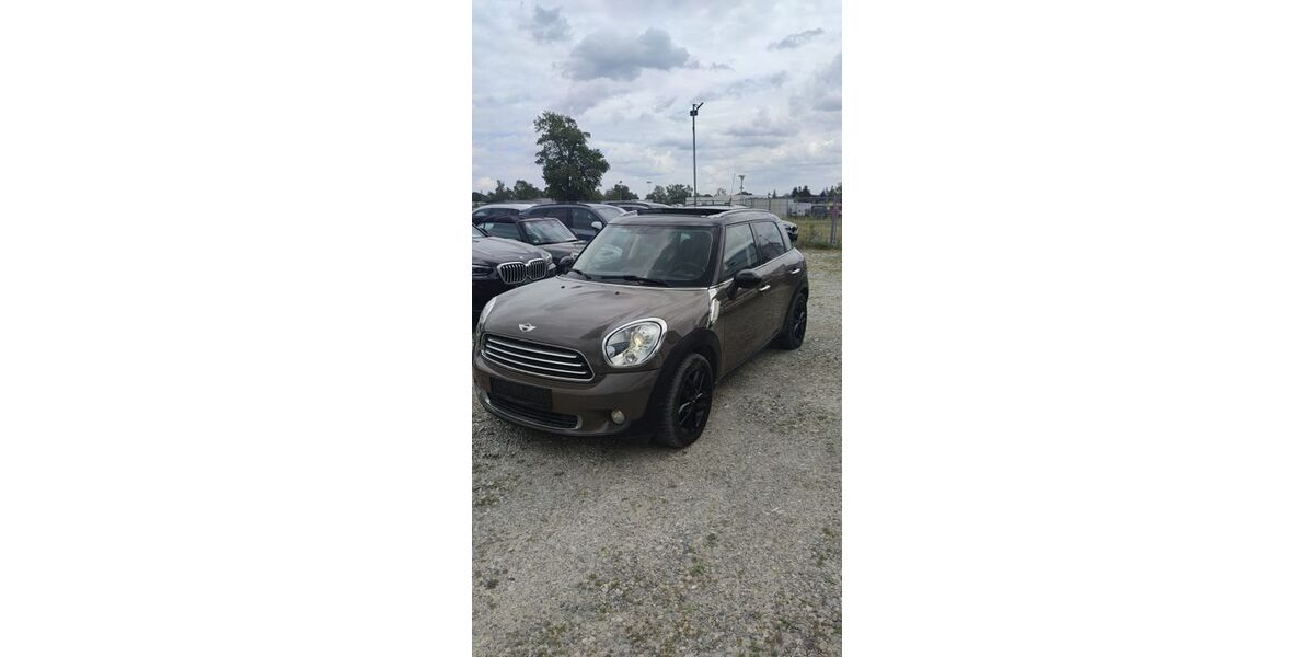 Mini Countryman D (Cooper) 263.000 km 6.699 &euro; München 81541